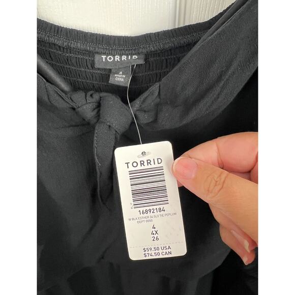 Torrid NWT Black Crochet Sleeve Sweetheart Neck Rayon Peplum Smocked Blouse 4X - Picture 7 of 11